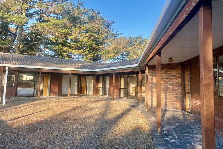 Photo of property in 1214 East Coast Road, Redvale, Albany, 0794