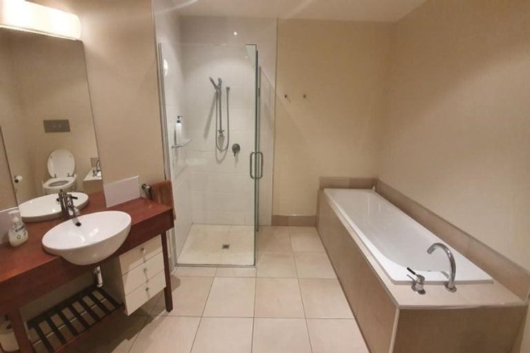 Photo of property in Quarterdeck, 3/4 Buller Street, New Plymouth, 4310