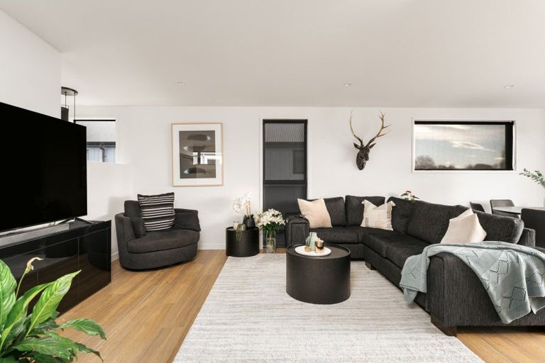 Photo of property in 31 Hinaki Street, Poike, Tauranga, 3112