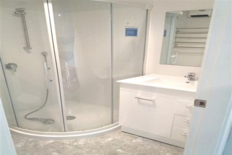 Photo of property in 231 The Terrace, Wellington Central, Wellington, 6011