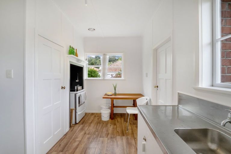 Photo of property in 10 Clapham Place, Whanganui East, Whanganui, 4500