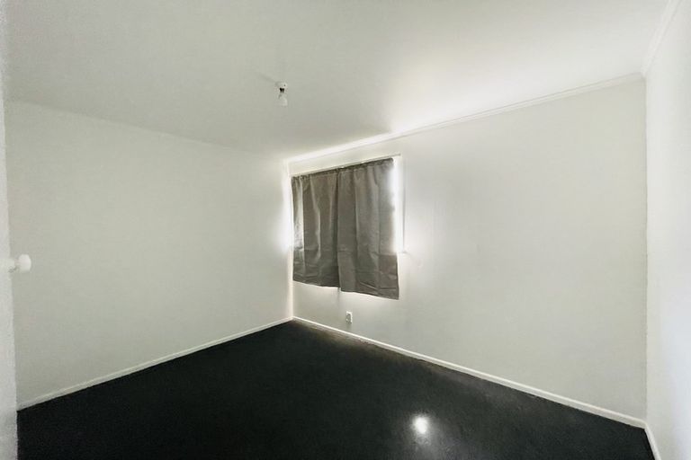 Photo of property in 16 Oratu Place, Manurewa, Auckland, 2102