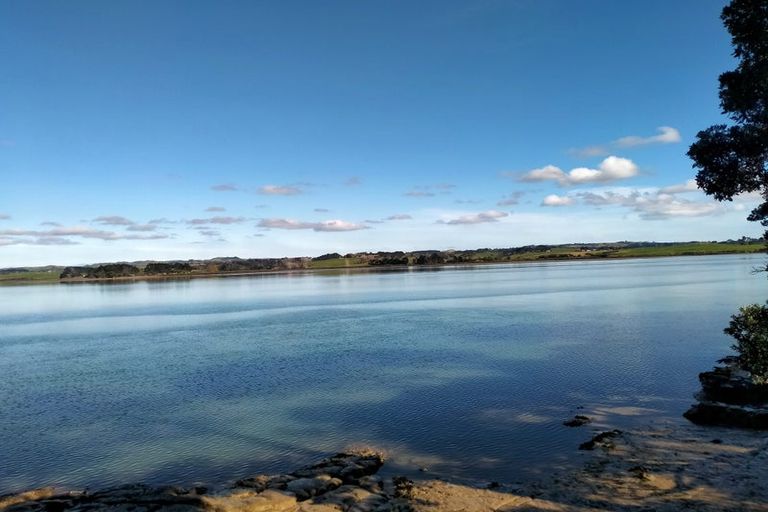 Photo of property in 14d Mclarin Road, Glenbrook, 2681