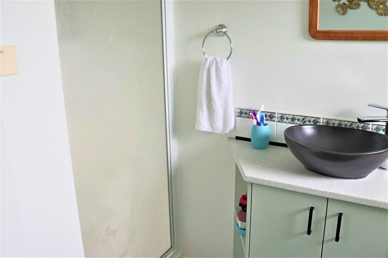 Photo of property in 15 Barry Road, Waihi, 3610