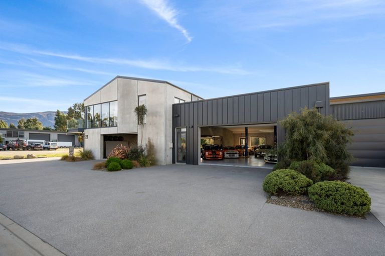 Photo of property in 22 Silverstone Drive, Cromwell, 9384