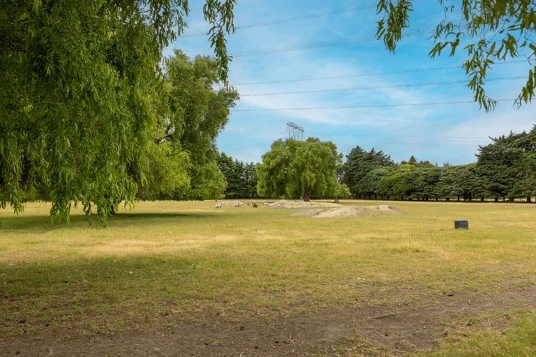 Photo of property in 280 Hasketts Road, Yaldhurst, Christchurch, 7678