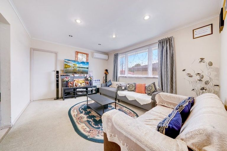 Photo of property in 1/40 Hill Crescent, Papakura, 2110