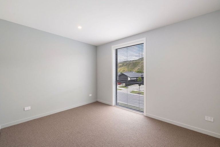 Photo of property in 28 Woods Crescent, Cromwell, 9310