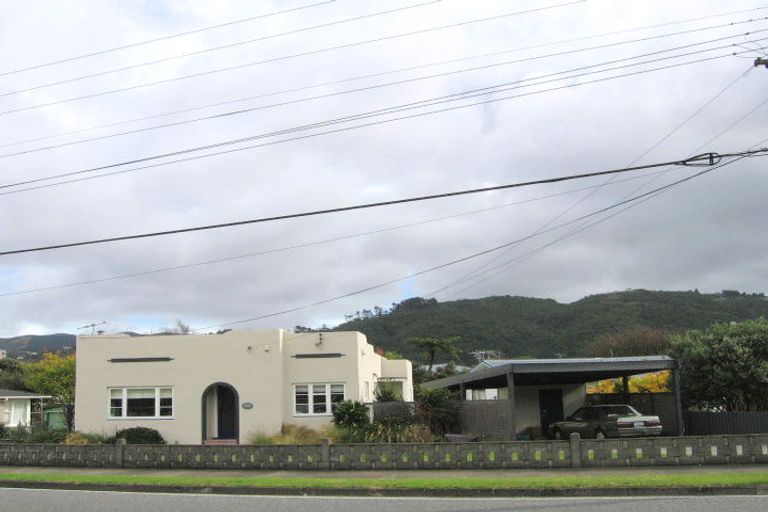 Photo of property in 1071 High Street, Taita, Lower Hutt, 5011
