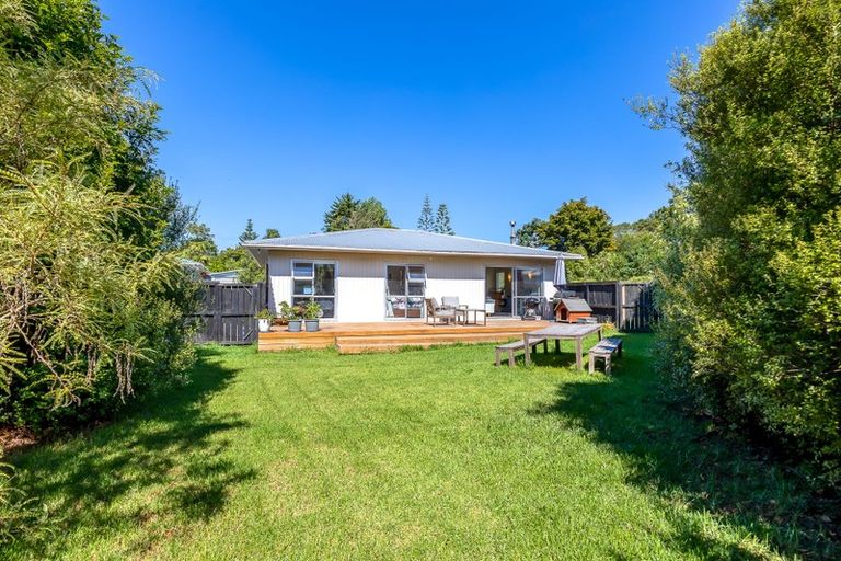 Photo of property in 12a John F Kennedy Place, Glen Eden, Auckland, 0602