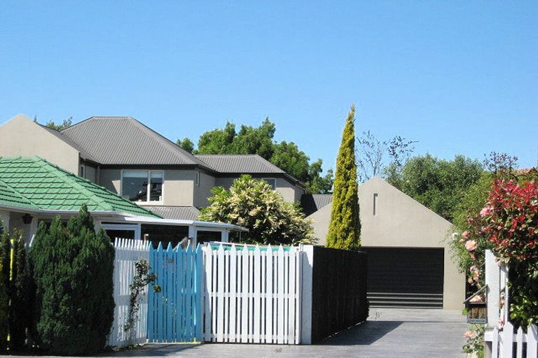 Photo of property in 19a Beatrice Place, Avonhead, Christchurch, 8042