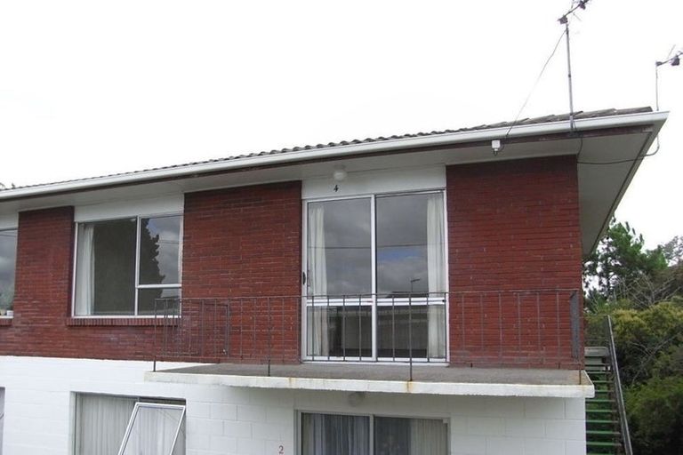Photo of property in 9 Alston Avenue, Kelston, Auckland, 0602