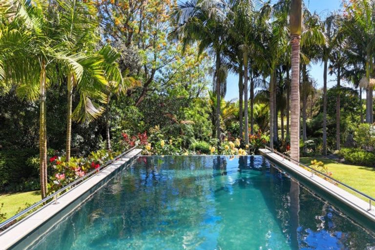 Photo of property in 80a Pa Road, Kerikeri, 0230