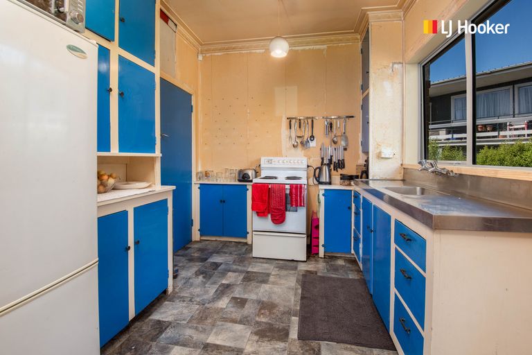 Photo of property in 1 Manchester Street, Bradford, Dunedin, 9011