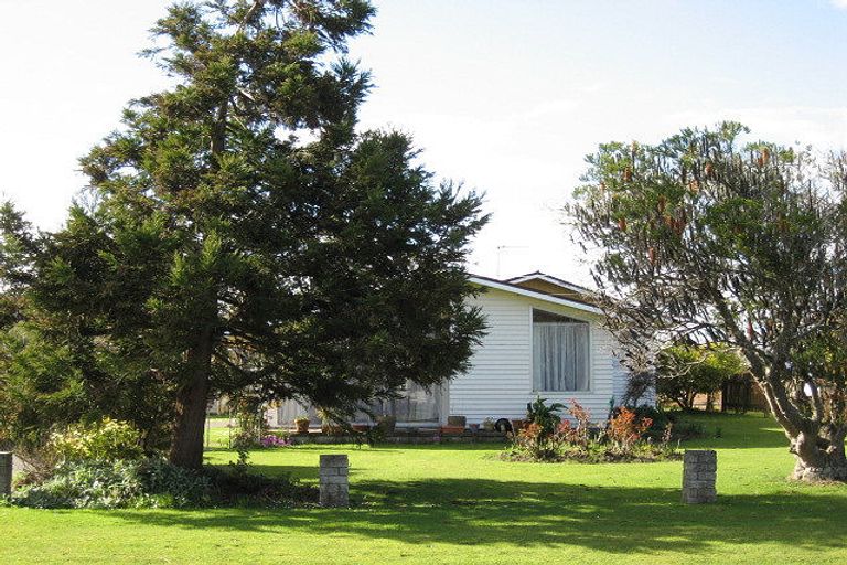 Photo of property in 13 Oaklea Avenue, Marton, 4710