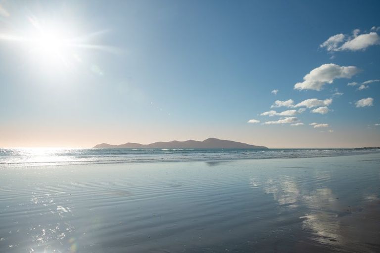 Photo of property in 134 The Parade, Paekakariki, 5034