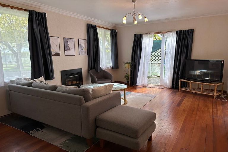 Photo of property in 77 Birmingham Street, Takaro, Palmerston North, 4412