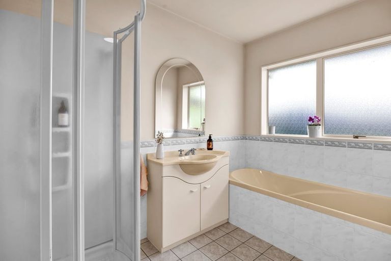 Photo of property in 25 Rimu Street, Inglewood, 4330