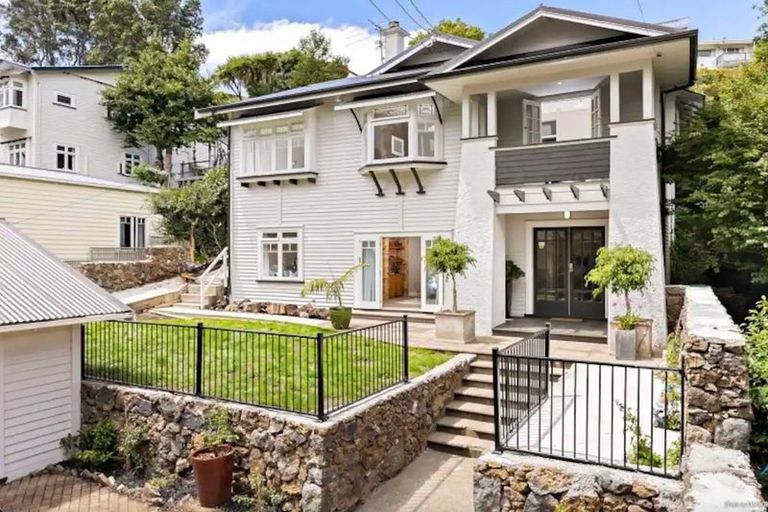 Photo of property in 18 Charlton Avenue, Mount Eden, Auckland, 1024