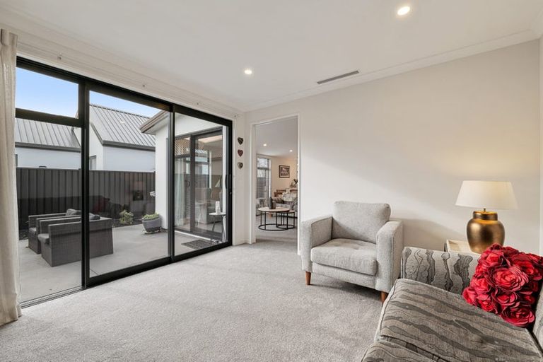 Photo of property in 22 Elsie Lange Way, Casebrook, Christchurch, 8051