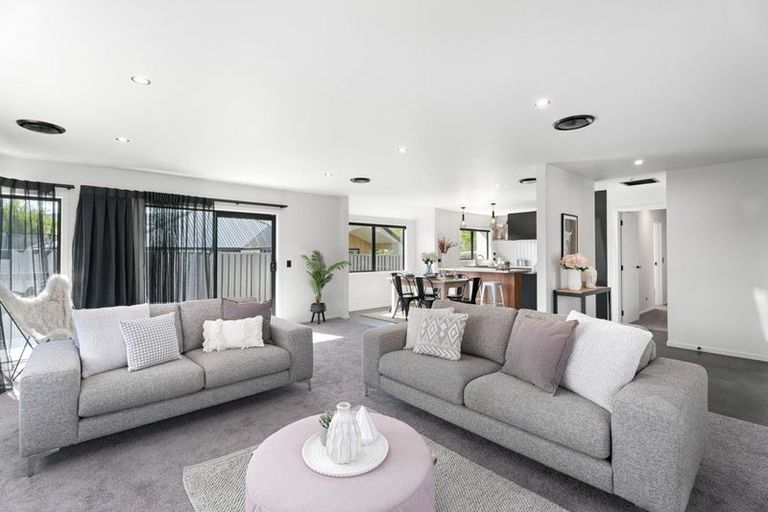 Photo of property in 9 Pisa Moorings Road, Mount Pisa, Cromwell, 9383