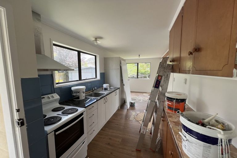 Photo of property in 4 Elvira Place, Ranui, Auckland, 0612