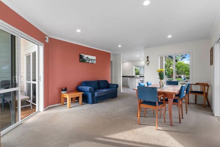 Photo of property in 906 Pataua South Road, Pataua South, Onerahi, 0192