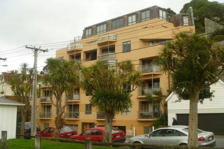 Photo of property in 8/80 Salamanca Road, Kelburn, Wellington, 6012