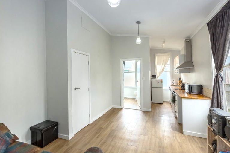 Photo of property in 83 Lincoln Road, Masterton, 5810