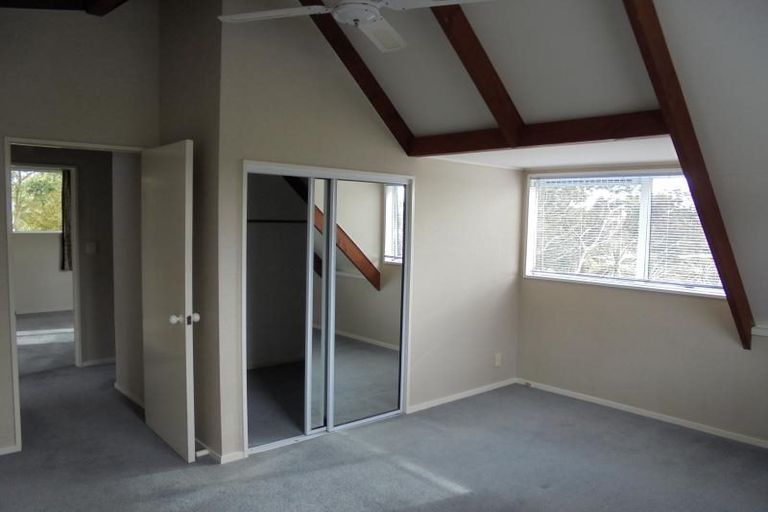 Photo of property in 5/141 Mokoia Road, Birkenhead, Auckland, 0626