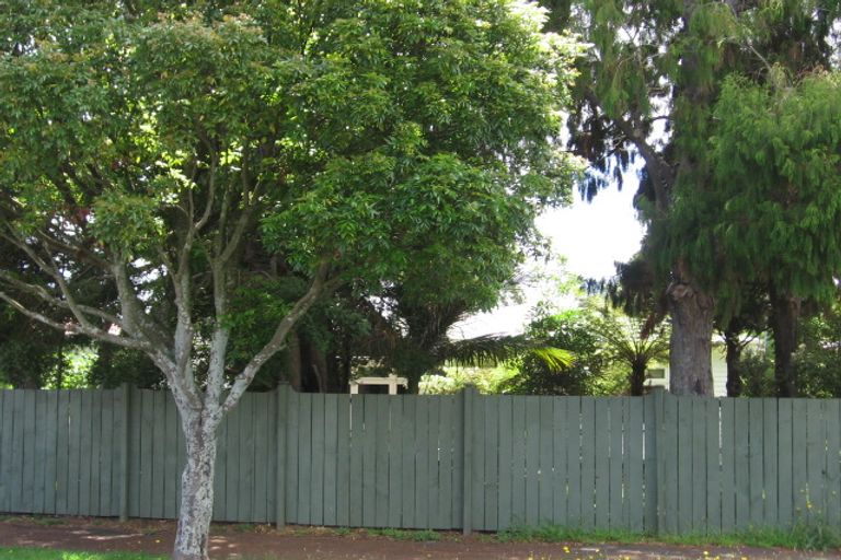 Photo of property in 5a Holly Street, Avondale, Auckland, 1026