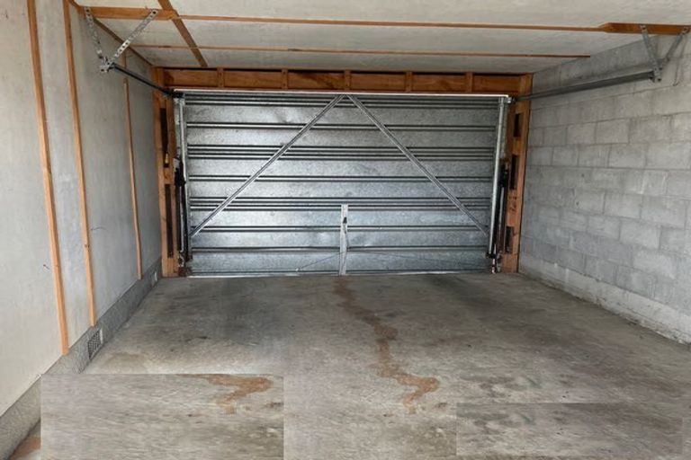 Photo of property in 14 Cambridge Street, Levin, 5510