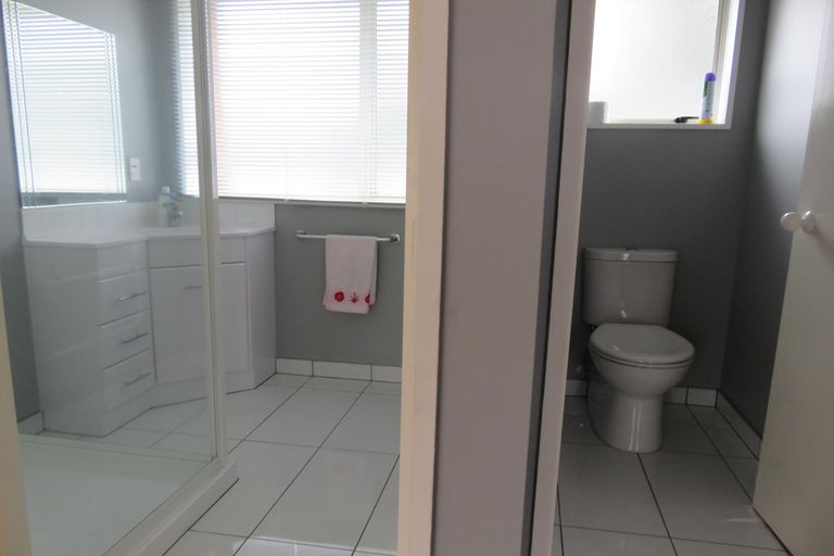 Photo of property in 2/4 Studholme Street, Temuka, 7920