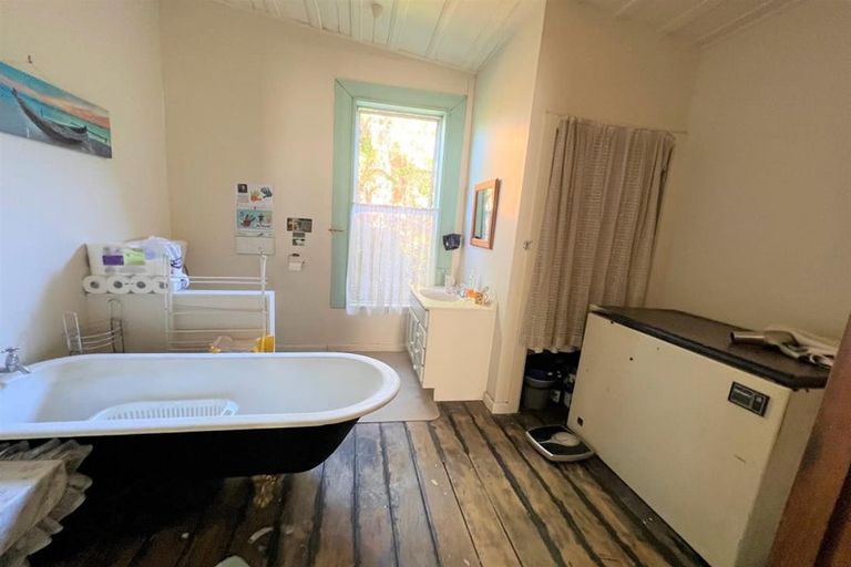 Photo of property in 119 Main Road, Blackball, 7804