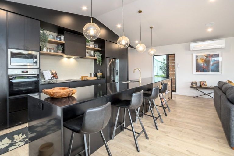 Photo of property in 52 Cross Creek Road, Western Lake, Featherston, 5773