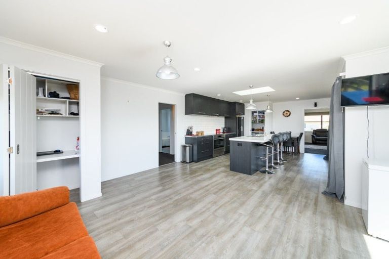 Photo of property in 14 Fallow Avenue, Feilding, 4775