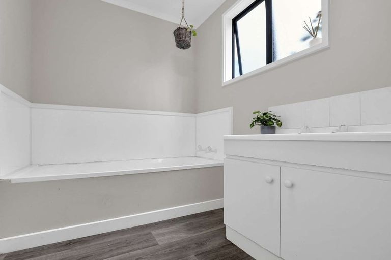 Photo of property in 48a Simpson Road, Westmere, Whanganui, 4574