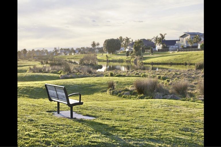 Photo of property in 42 Cassinia Close, Papamoa Beach, Papamoa, 3118