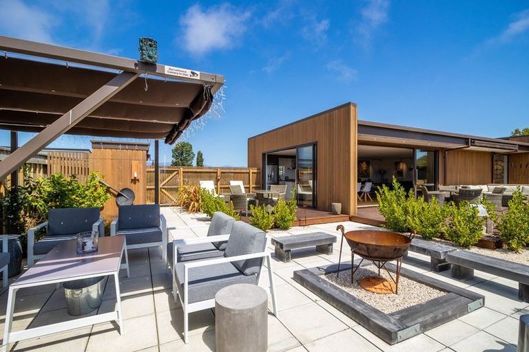 Photo of property in 8 Hari Way, Mapua, 7005