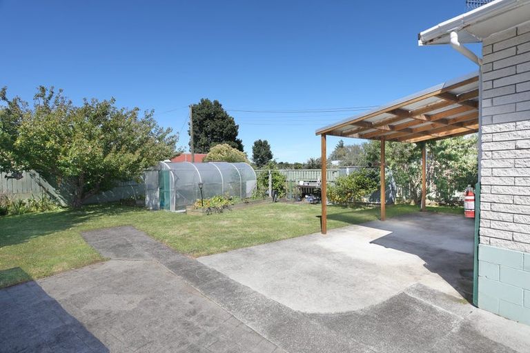 Photo of property in 21 Flower Street, Bulls, 4818