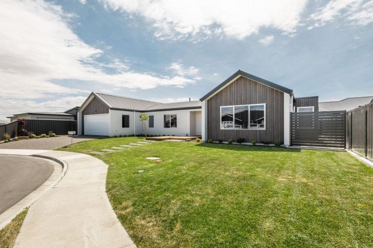 Photo of property in 20 Whangaehu Place, Te Awa, Napier, 4110