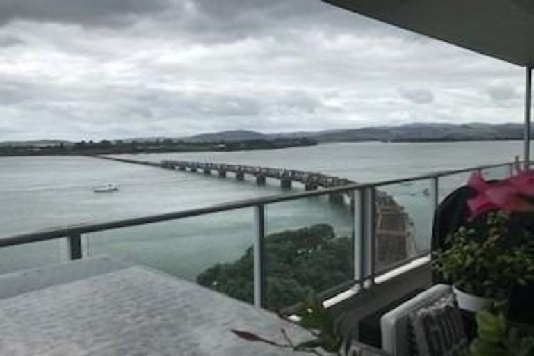 Photo of property in 12/72e Devonport Road, Tauranga, 3110