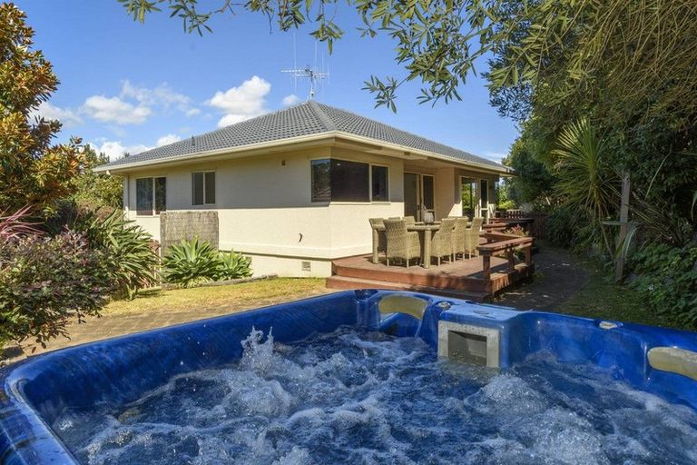 Photo of property in 21 Wakefield Drive, Bethlehem, Tauranga, 3110