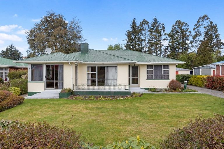 Photo of property in 5 Main Street, Oxford, 7430