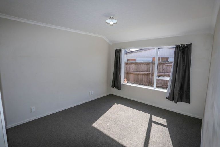 Photo of property in 190a Wainoni Road, Avondale, Christchurch, 8061