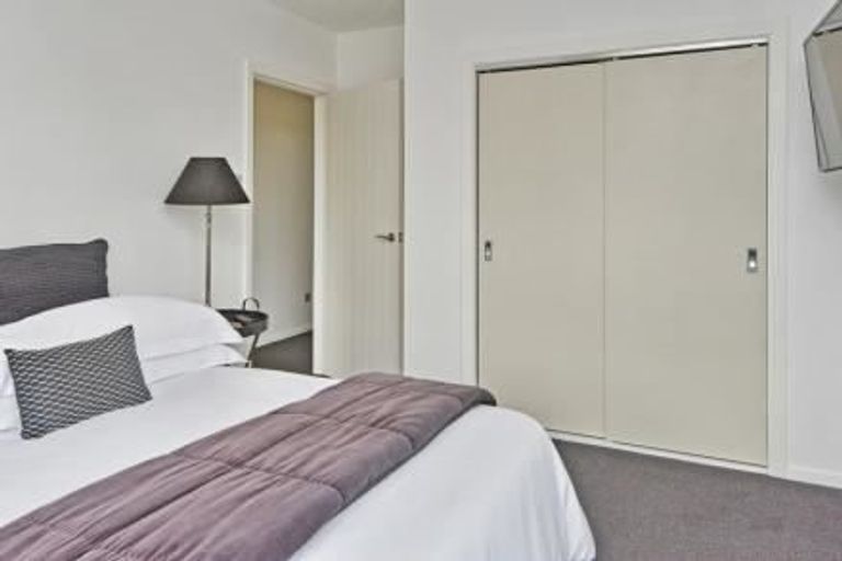 Photo of property in 1/37 Santa Rosa Avenue, Halswell, Christchurch, 8025