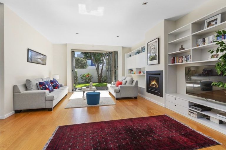 Photo of property in 3 Steeple Lane, Seatoun, Wellington, 6022