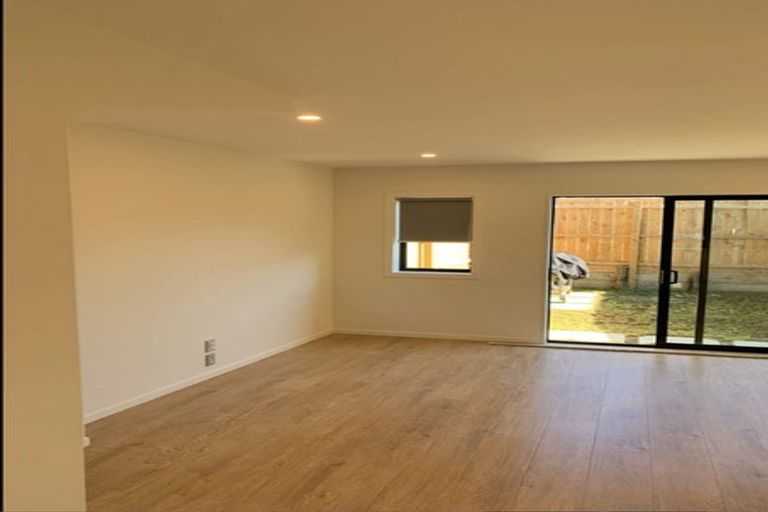 Photo of property in 66c Delta Avenue, New Lynn, Auckland, 0600