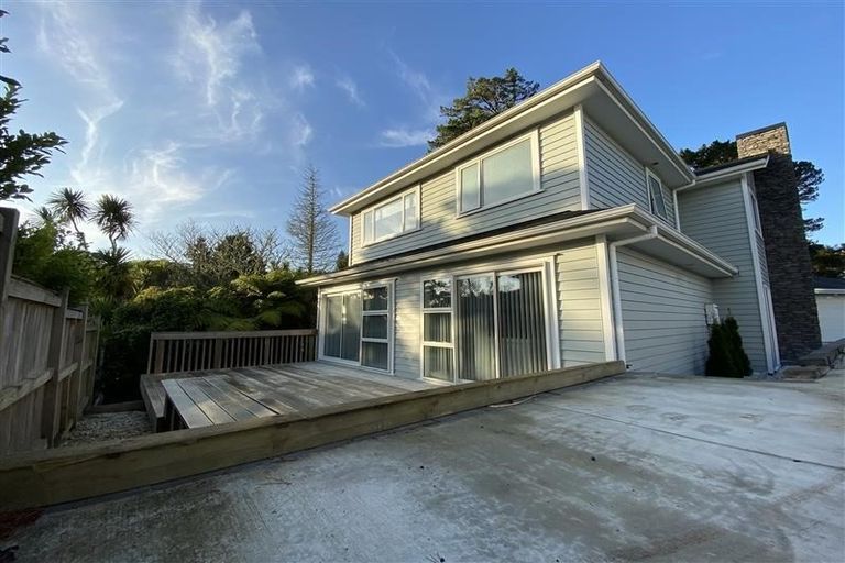 Photo of property in 29e Greenhithe Road, Greenhithe, Auckland, 0632