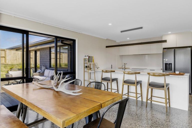 Photo of property in 48 Maunganamu Drive, Wharewaka, Taupo, 3330